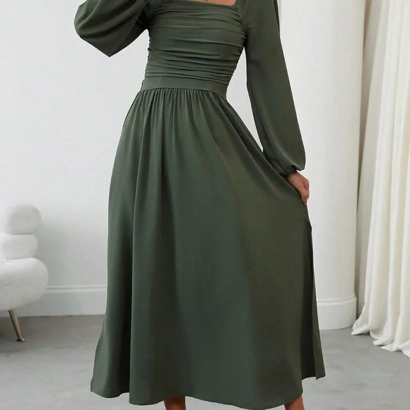 Green Elegant Women's Casual Square Neck Pleated Lantern Sleeve Dress - Picture 7 of 7